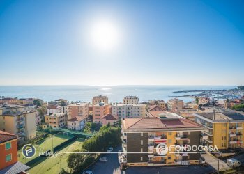 Foto 16 - Bilocale Via Padre Piazza
 
20, Varazze - foto 16