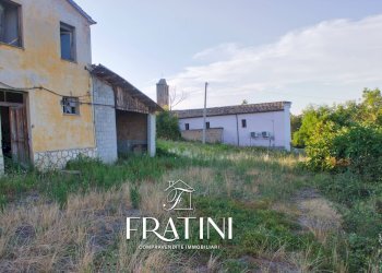 Foto 7 - Rustico Via Villa Penna
 
13, Bellante - foto 7