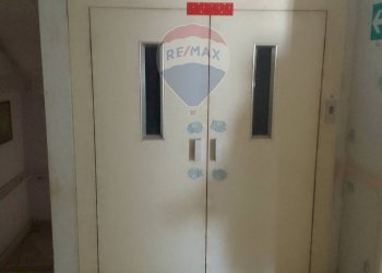 Stanza vuota - Capannone Via Domenico Padula, Napoli - foto 4