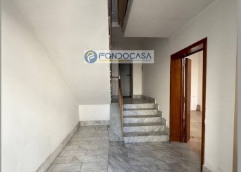 Foto 2 - Box Via Alcide de Gasperi
 
87, Cavallino - foto 2