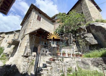 Foto 2 - Casa indipendente CENTRO STORICO TALLACANO
 
7, Acquasanta Terme - foto 2