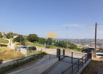 Foto 11 - Quadrilocale Contrada Sant'angelo
 
55, Colonnella - foto 11