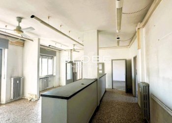 Interno non residenziale - Ufficio via Vittorio Veneto, Ciriè - foto 2