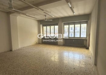 Interno non residenziale - Ufficio via Vittorio Veneto, Ciriè - foto 13