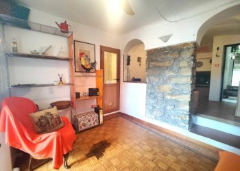 Soggiorno - Two-room apartment via Visitazione, 28, Ceriana - photo 4