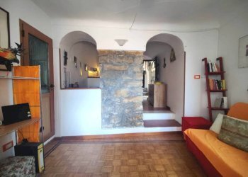 Soggiorno - Two-room apartment via Visitazione, 28, Ceriana - photo 6