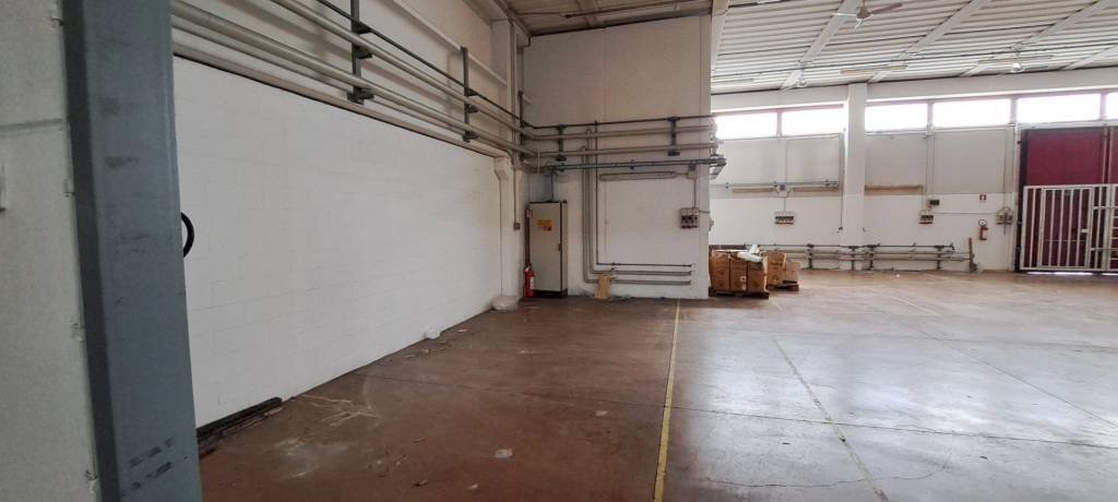 Interno non residenziale - Magazzino via Brondi, Quinto di Treviso - foto 2