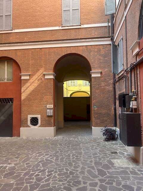 Appartamento Modena (zona Centro Storico) - foto 3
