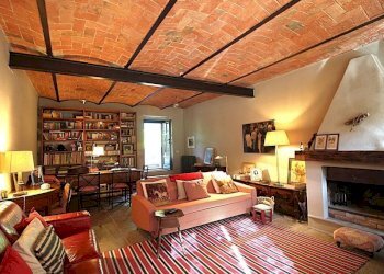 Farmhouse Cherasco - photo 6