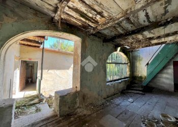 Rustic Via Camillo Benso Conte di Cavour, Valchiusa - photo 25