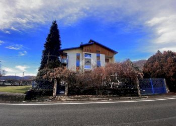 Appartamento Via Umberto I, Val di Chy - foto 2