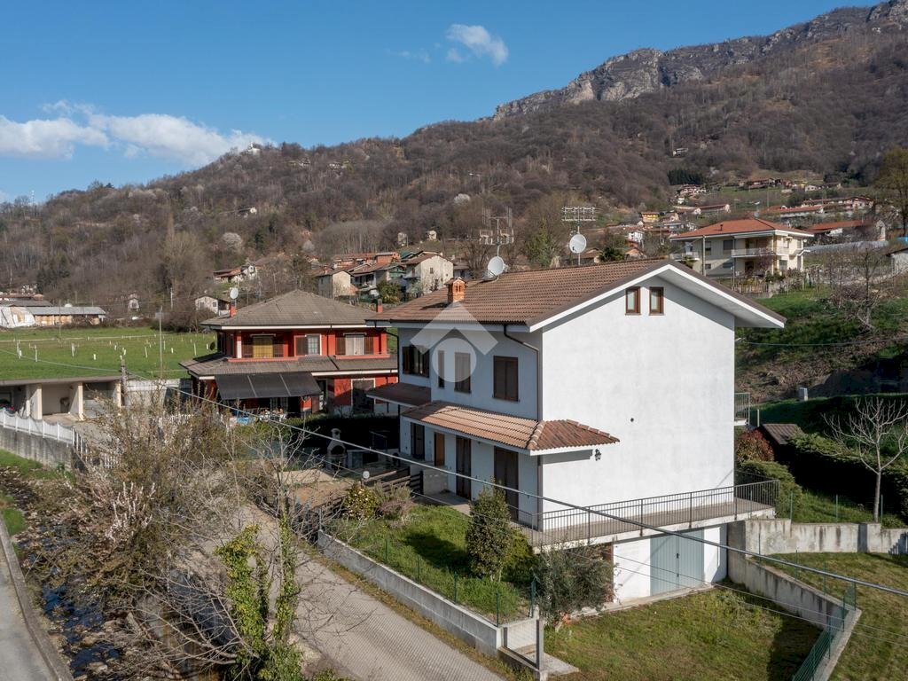 Four-room apartment Via Momborgo, Rifreddo - photo 3