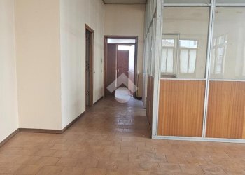 Historic Residence Piazza San Giuseppe, Galliate - photo 16