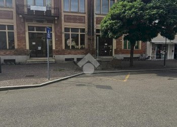 Historic Residence Piazza San Giuseppe, Galliate - photo 33