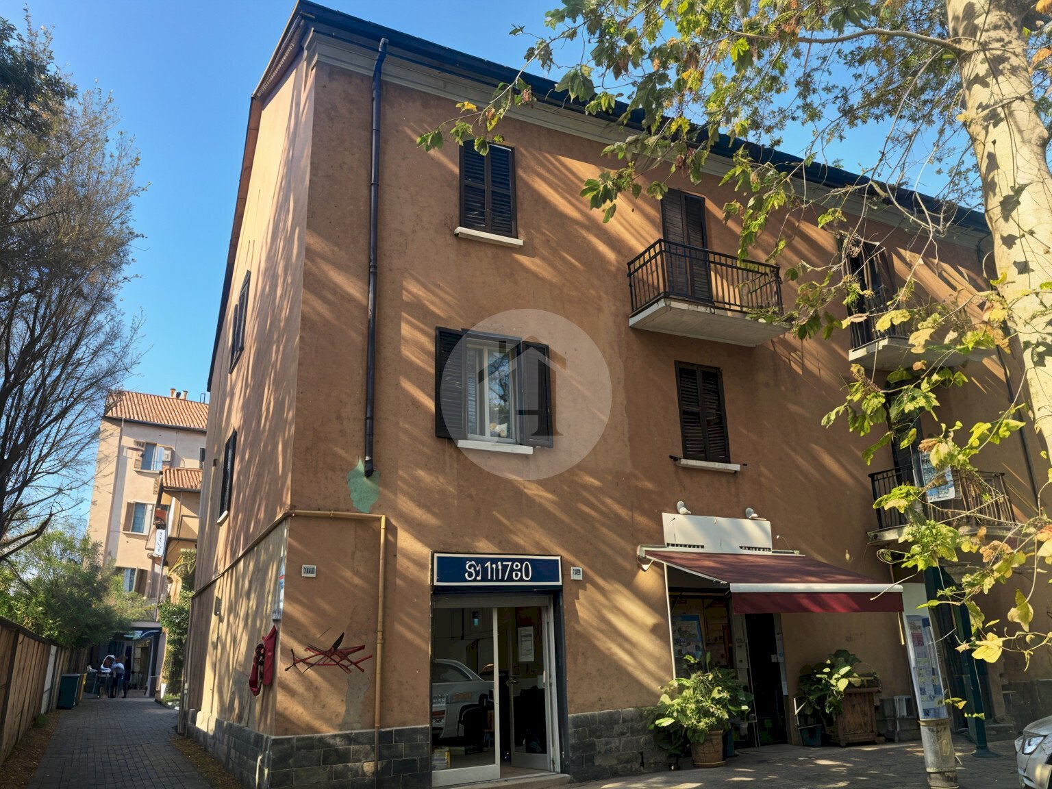 Shop Viale Fratelli Casiraghi, 95, Sesto San Giovanni - photo 1