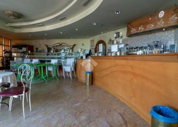 Shop via eugenio bertini, Forlì - photo 2