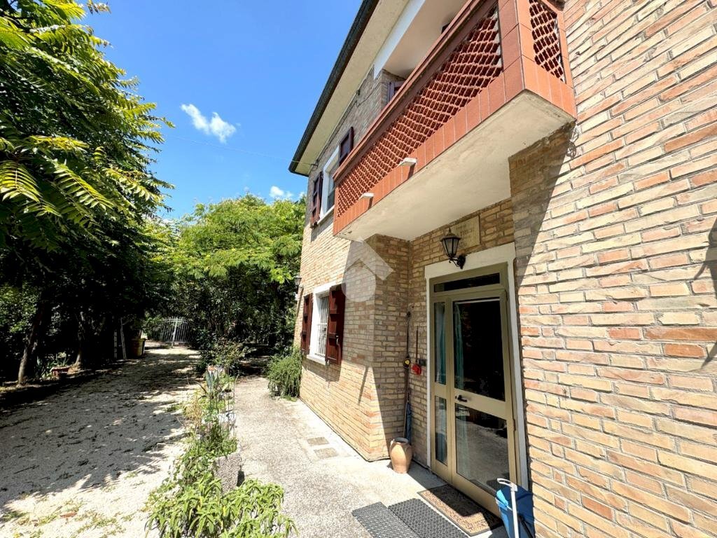 Independent house Via Destra Senio, Alfonsine - photo 3