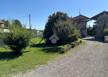 Casa indipendente Via vaglio, Varallo Pombia - foto 4