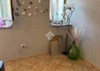 Casa indipendente Via vaglio, Varallo Pombia - foto 12