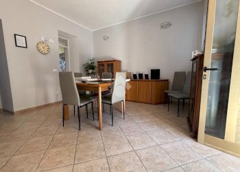 Casa indipendente Via vaglio, Varallo Pombia - foto 14