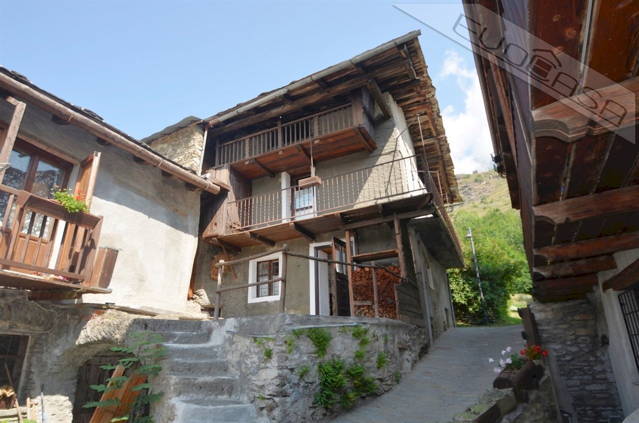 Semi-detached house Via Conte Eugenio Brunetta 9, Usseaux - photo 1