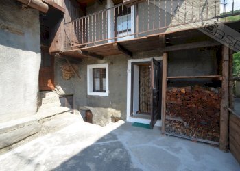 Semi-detached house Via Conte Eugenio Brunetta 9, Usseaux - photo 3