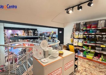 Foto 13 - Locale Commerciale Place des Franchises
 
1, Aosta - foto 13