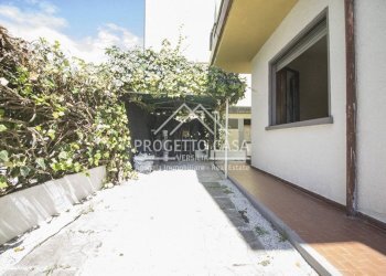 Foto 1 - Quadrilocale VIA FRANCO ALFANO, Viareggio - foto 1