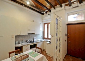 Two-room apartment Monza - photo 5