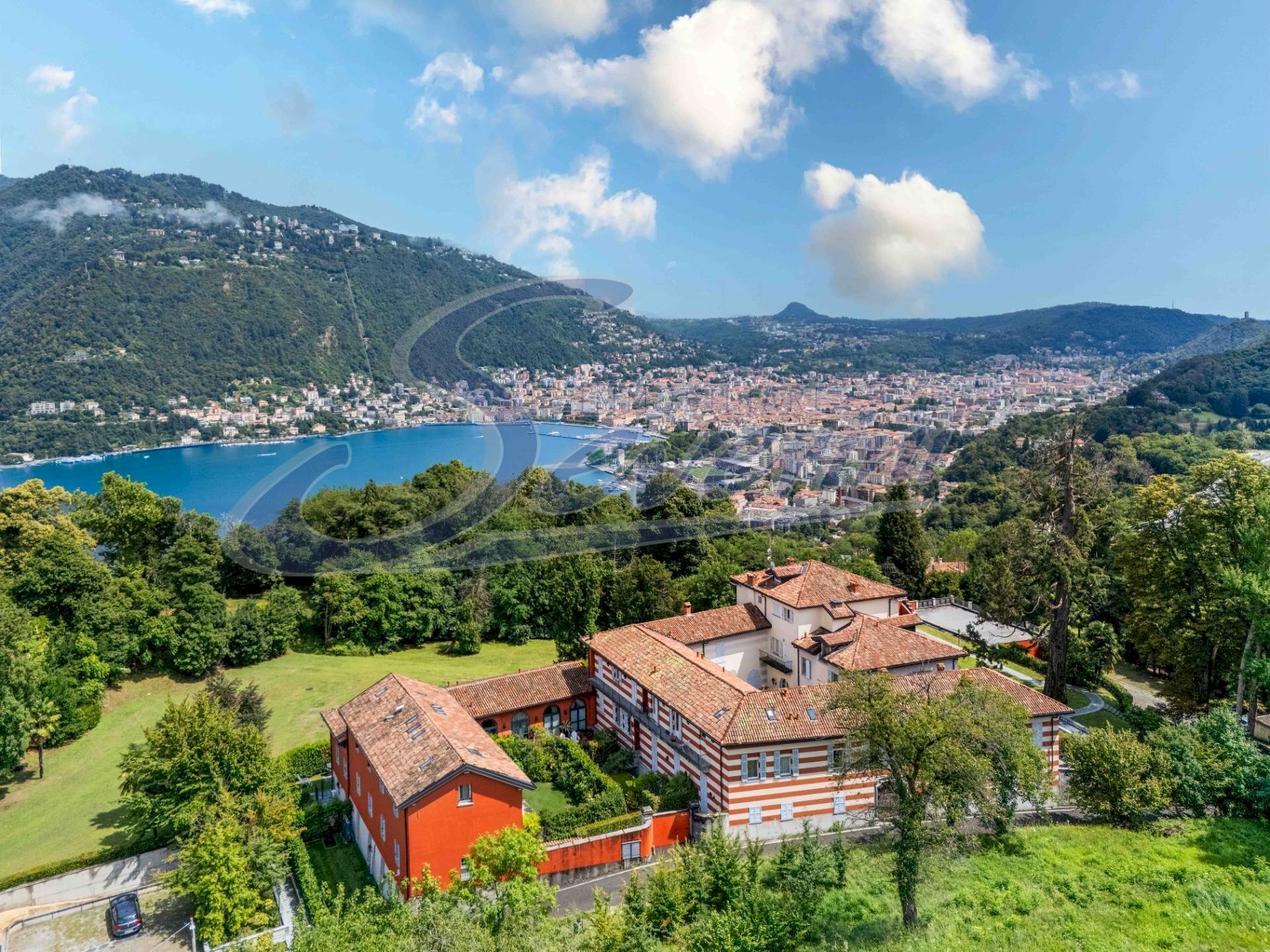 Foto 3 - Trilocale Via Cardano
 
33/35, Como - foto 3