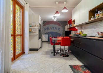 Cucina - Trilocale VIA BETTINETTI
 
45, Rho - foto 2