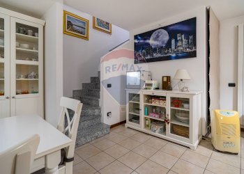 Sala da pranzo - Trilocale VIA BETTINETTI
 
45, Rho - foto 19