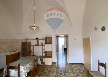 Sala da pranzo - Casa indipendente Via Giulio Cesare
 
7 - 9, Castrignano del Capo - foto 12