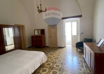 Camera / camera da letto - Casa indipendente Via Giulio Cesare
 
7 - 9, Castrignano del Capo - foto 14