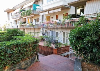 Edificio all\'aperto - Appartamento Via Acicastello
 
85, Aci Castello - foto 31