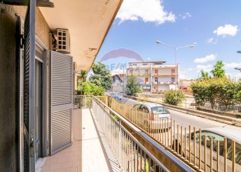 Balcone - Appartamento Via Libertà
 
1, Riposto - foto 14