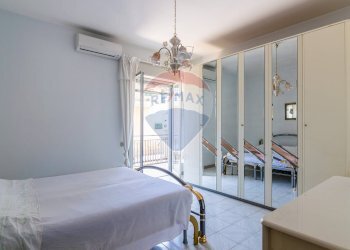 Camera / camera da letto - Appartamento Via Libertà
 
1, Riposto - foto 19