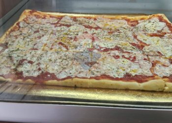 Dettagli - Attività Commerciale Via Trieste
 
73, Catania - foto 7