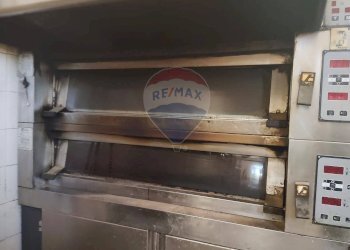 Dettagli - Attività Commerciale Via Trieste
 
73, Catania - foto 12