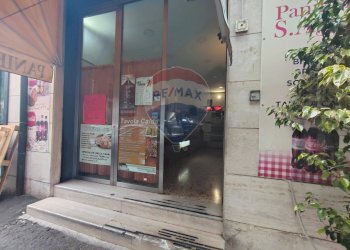 Edificio all\'aperto - Attività Commerciale Via Trieste
 
73, Catania - foto 19