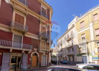 Edificio all\'aperto - Casa semi indipendente Via Vincenzo Scafiti
 
4, Bronte - foto 2