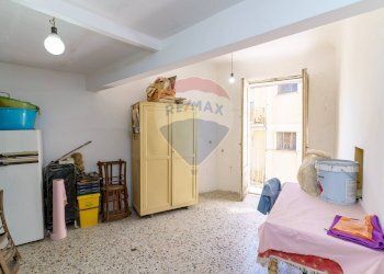 Camera / camera da letto - Casa semi indipendente Via Vincenzo Scafiti
 
4, Bronte - foto 24