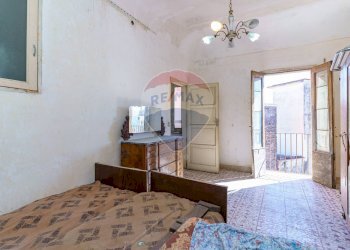 Camera / camera da letto - Casa semi indipendente Via Vincenzo Scafiti
 
4, Bronte - foto 47