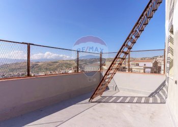 Terrazza - Casa semi indipendente Via Vincenzo Scafiti
 
4, Bronte - foto 52