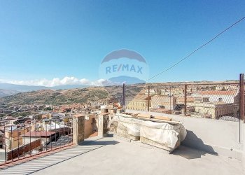 Terrazza - Casa semi indipendente Via Vincenzo Scafiti
 
4, Bronte - foto 58