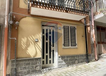 Casa all\'aperto - Casa indipendente via Cadorna
 
40, Francavilla di Sicilia - foto 3