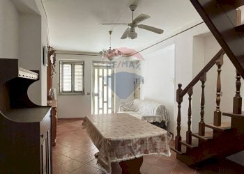 Camera / camera da letto - Casa indipendente via Cadorna
 
40, Francavilla di Sicilia - foto 6