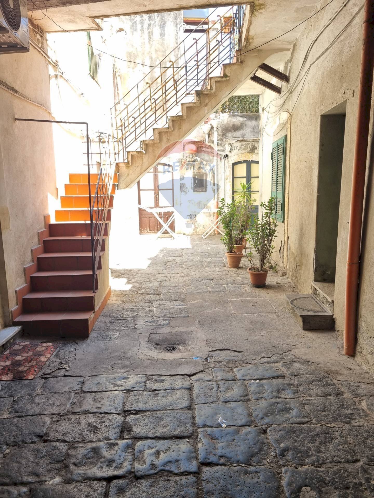 Scale - Bilocale via acquedotto greco
10, Catania - foto 2