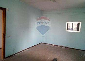 Stanza vuota - Capannone Casalmaggiore - foto 8