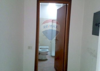 Bagno - Capannone Casalmaggiore - foto 9